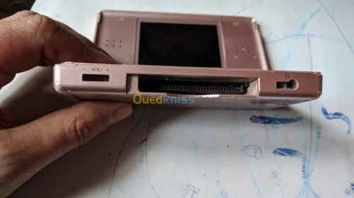 Nintendo ds Lite rose en panne