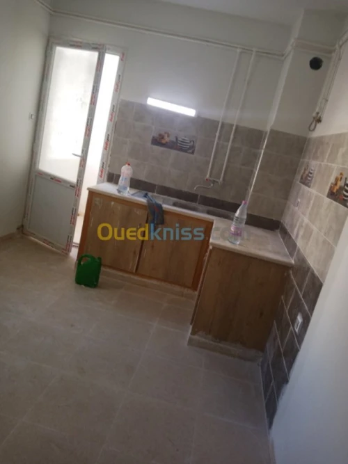 Location Appartement F4 Constantine El khroub