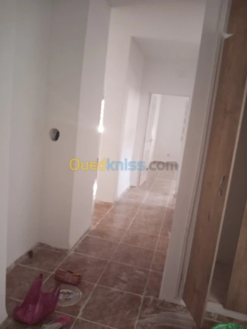 Location Appartement F4 Constantine El khroub