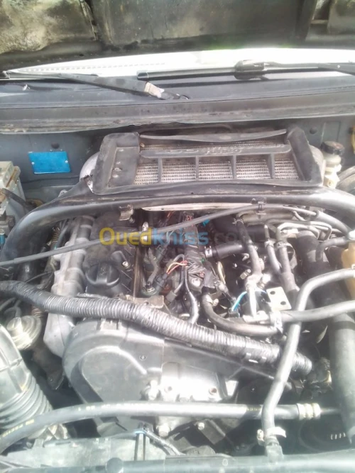 Suzuki Grand Vitara 2001 2.0HDI110 3pip