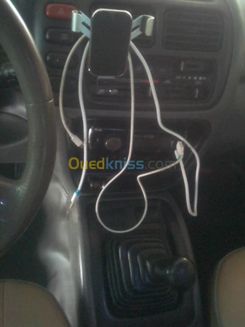 Suzuki Grand Vitara 2001 2.0HDI110 3pip