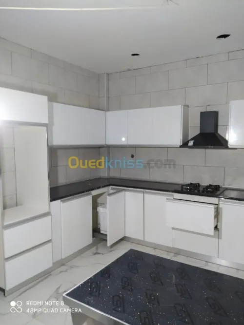 مطابخ عصرية حسب القيس Madani cuisine#