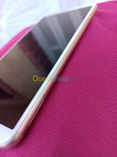 Huawei Y9 (2018)