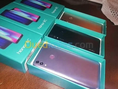 Honor 8C