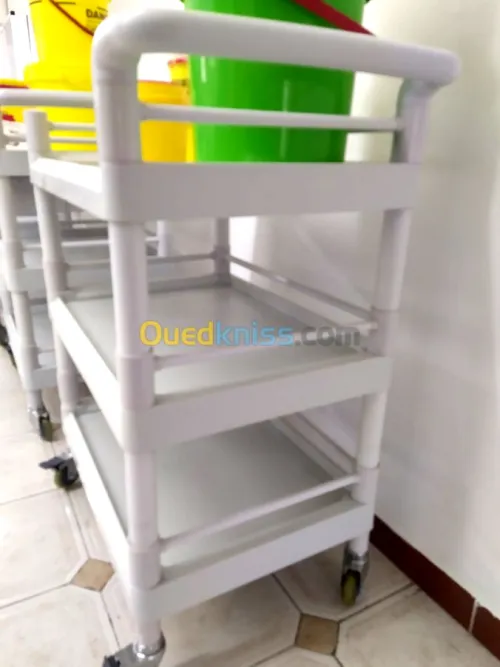 GUERIDONS A 03 ETAGES 