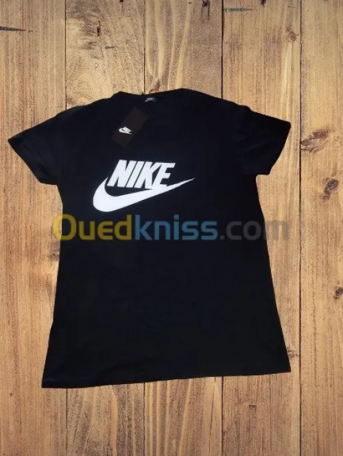 تريكو T-shirt