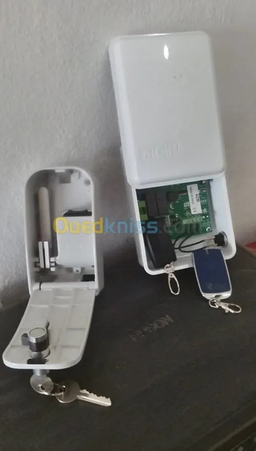 automatisme rideau lamari 