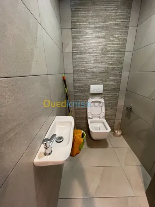 Location Appartement F3 Alger Hydra