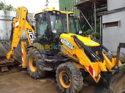 JCB 3 cx et poclain camion doble pone