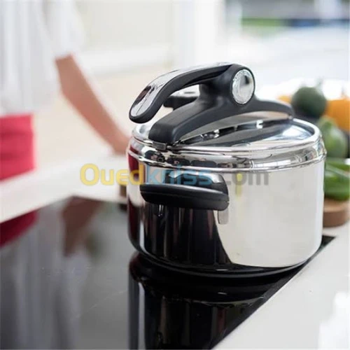 Lagostina cocotte 5l  made in italy 