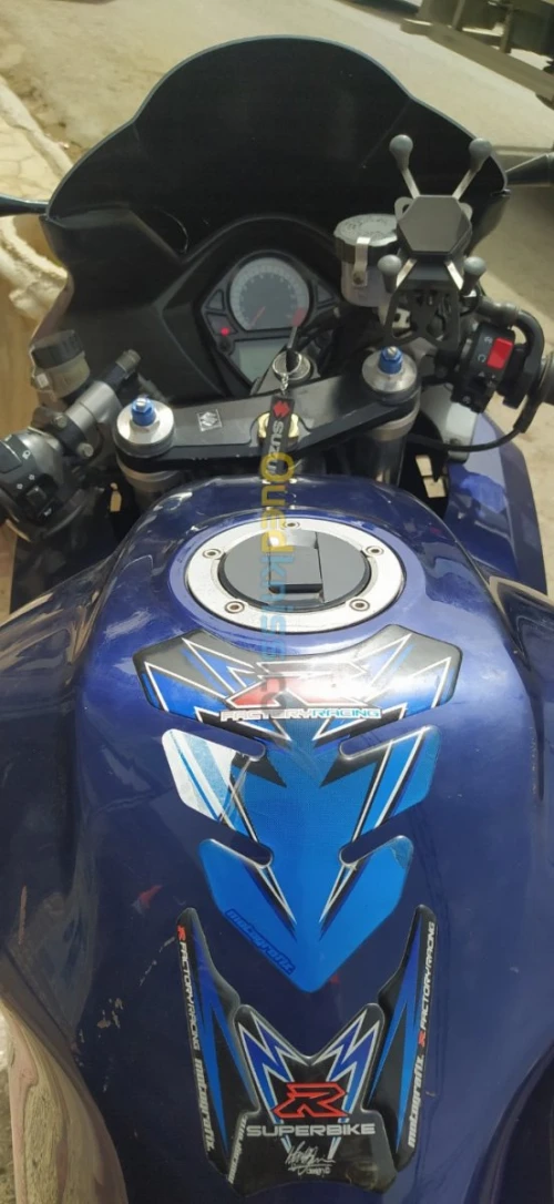 Suzuki Suzuki sv1000s