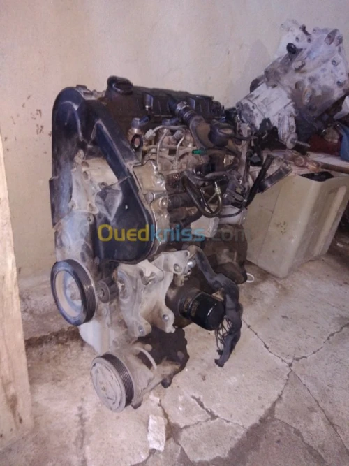 Moteur 307 hdi 2l 90ch Siemens+boite