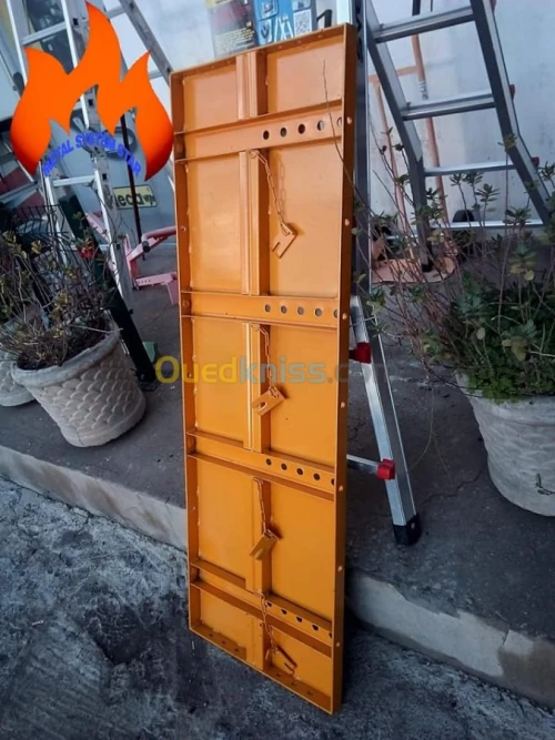 coffrage métallique réglable 