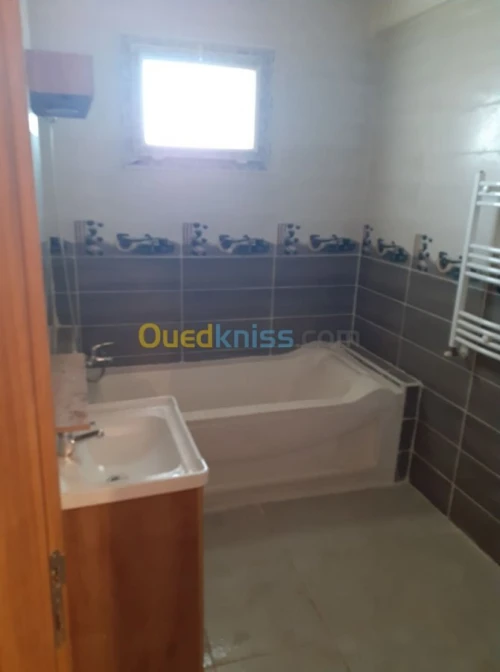 Location Appartement F5 Alger Reghaia