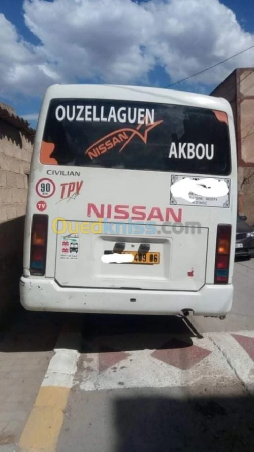 Nissan Civilian