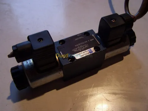 Distributeur Hydraulique Electrique