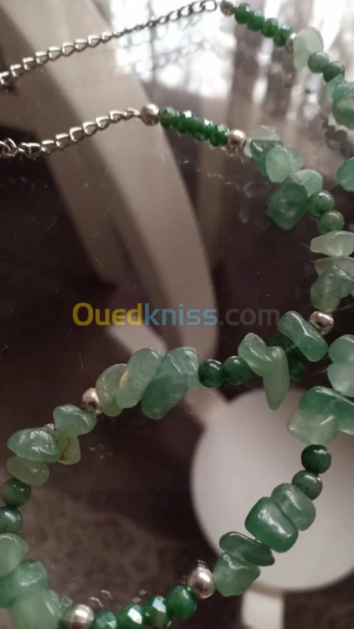 Bracelets et sautoirs 