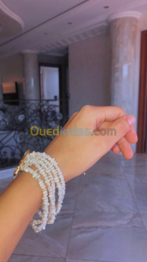 Bracelets et sautoirs 