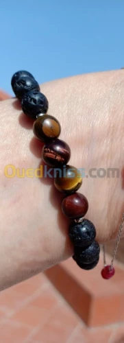 Bracelets et sautoirs 