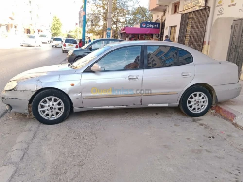 Daewoo Laganza 2003 