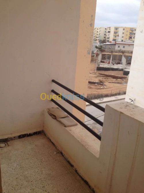 Location Appartement F4 Constantine El khroub