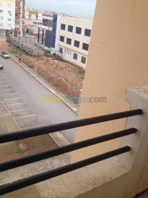 Location Appartement F4 Constantine El khroub