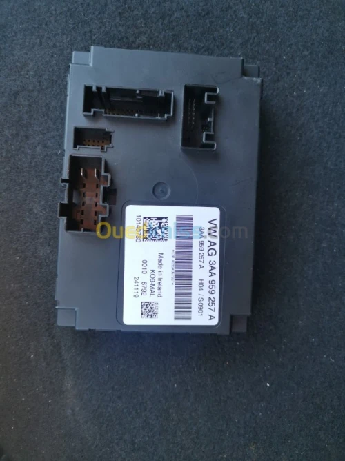 Calculateur siège auto 3AA959257A