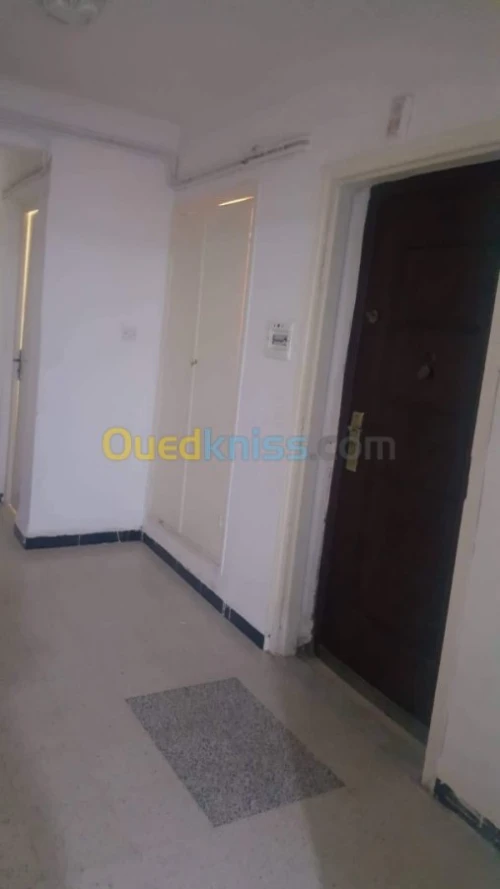 Location Appartement F3 Alger Ain benian