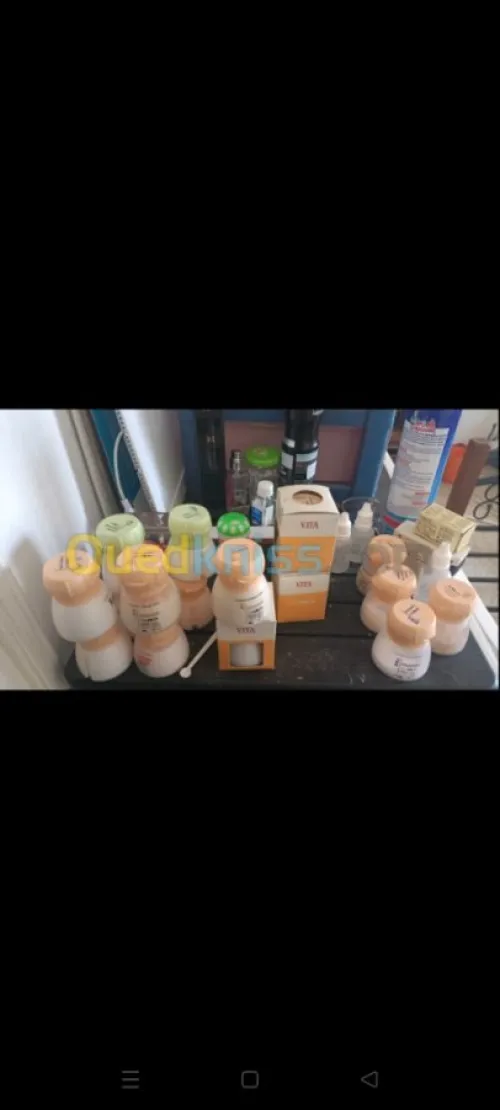 Materiel de prothese dentaire 