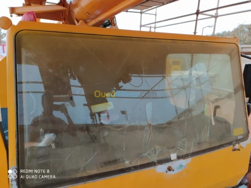 Pare brise grue زجاج الرافعات