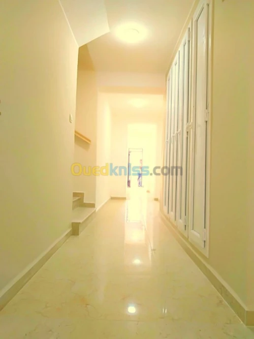 Vente Appartement F4 Jijel Jijel