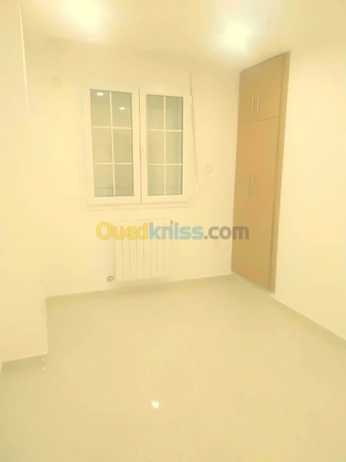 Vente Appartement F4 Jijel Jijel