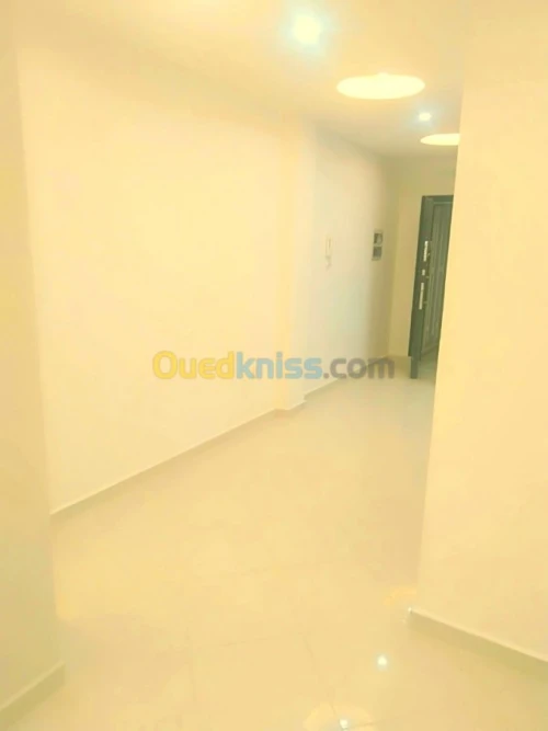 Vente Appartement F4 Jijel Jijel
