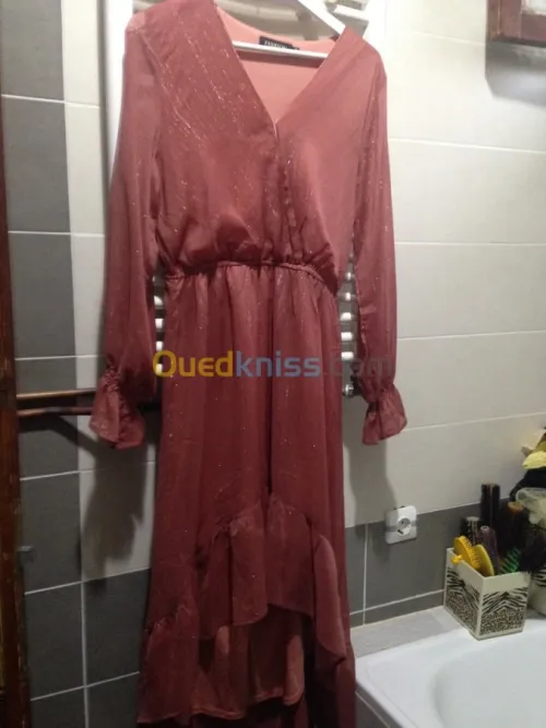 robes et pantalons et hauts prix choc 