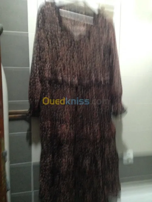 robes et pantalons et hauts prix choc 