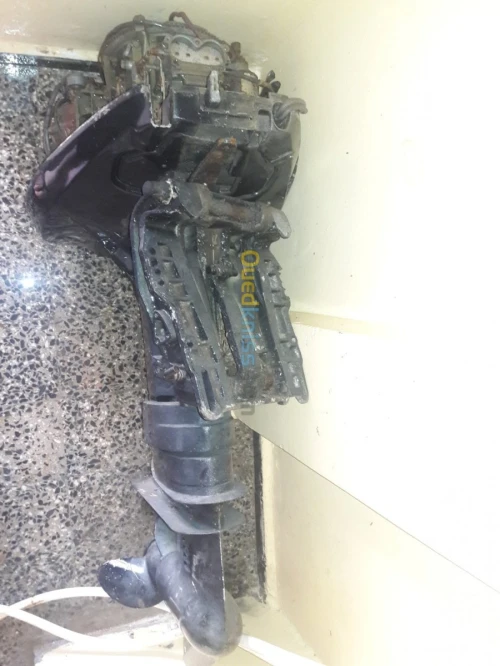 Polyor 4,80 m moteur johnson 85 cv