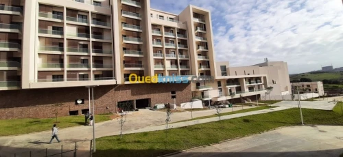 Cherche location Appartement F3 Alger Cheraga