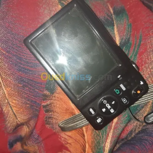 Nikon COOLPIX S2700