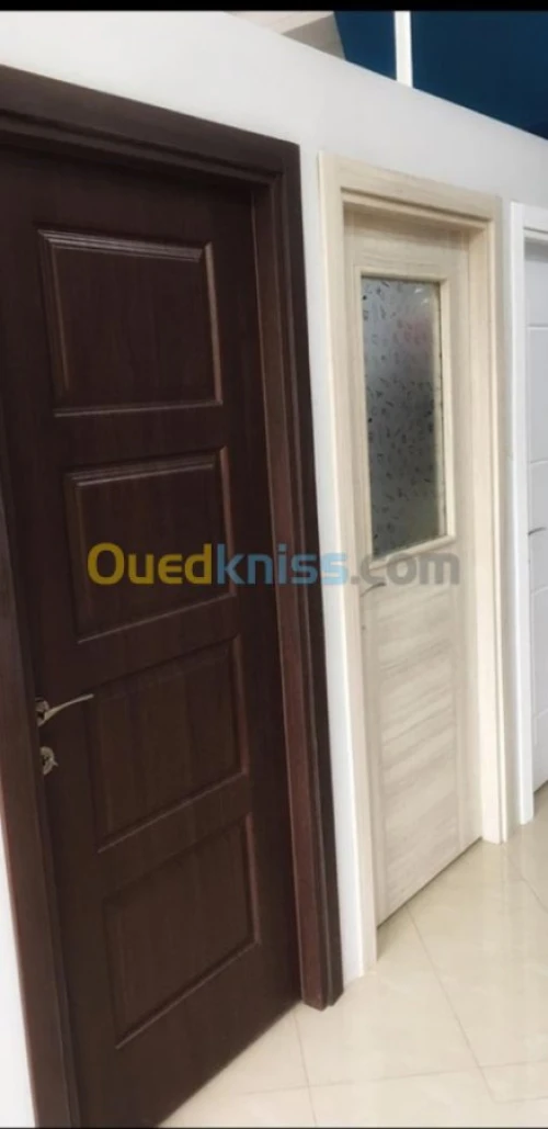 Porte d'interieur en composite