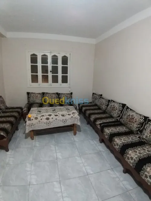 Location vacances Appartement F4 Tlemcen Maghnia
