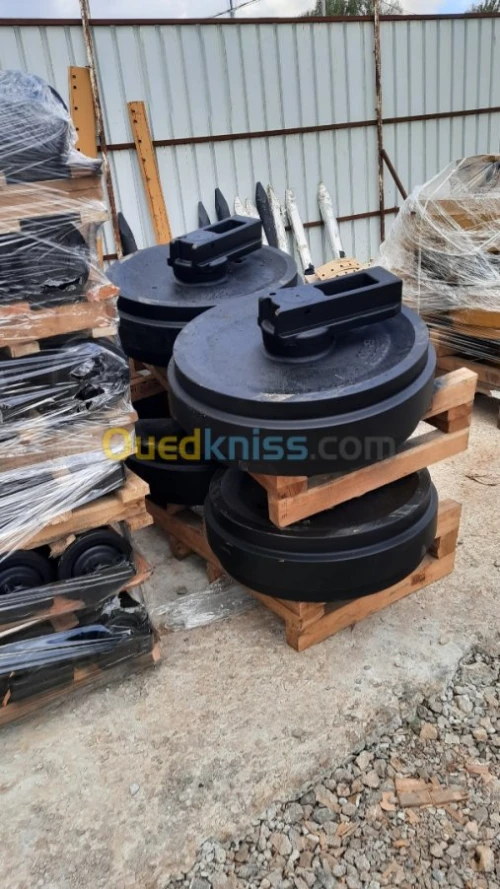 HYUNDAI .DOOSAN.CATERPILLAR.KOMATSU NEW HOLLAND HIDROMEK PENGPU SANY LIUGONG 2021