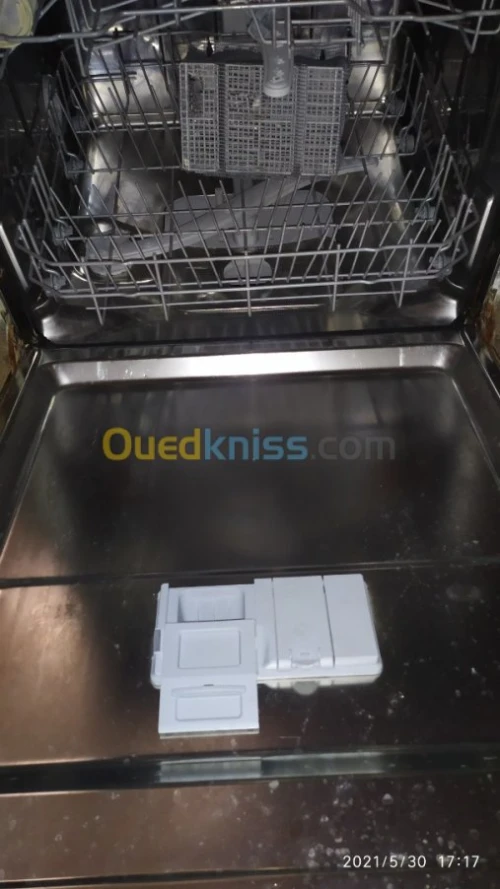Lave vaisselle Hotpoint Ariston