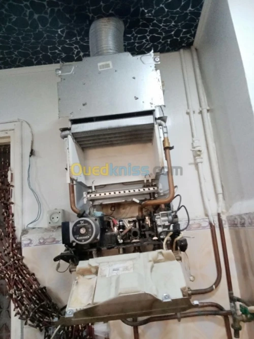 Piscine+plombier chauffagiste