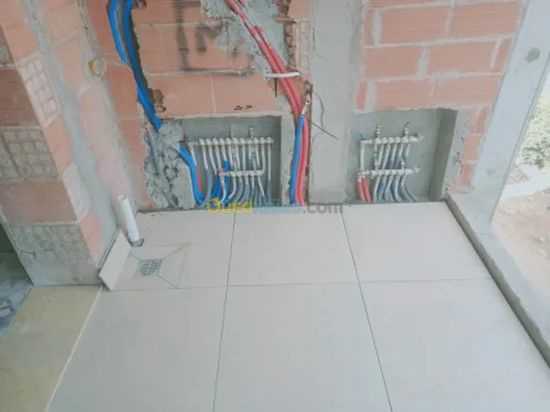 Piscine+plombier chauffagiste