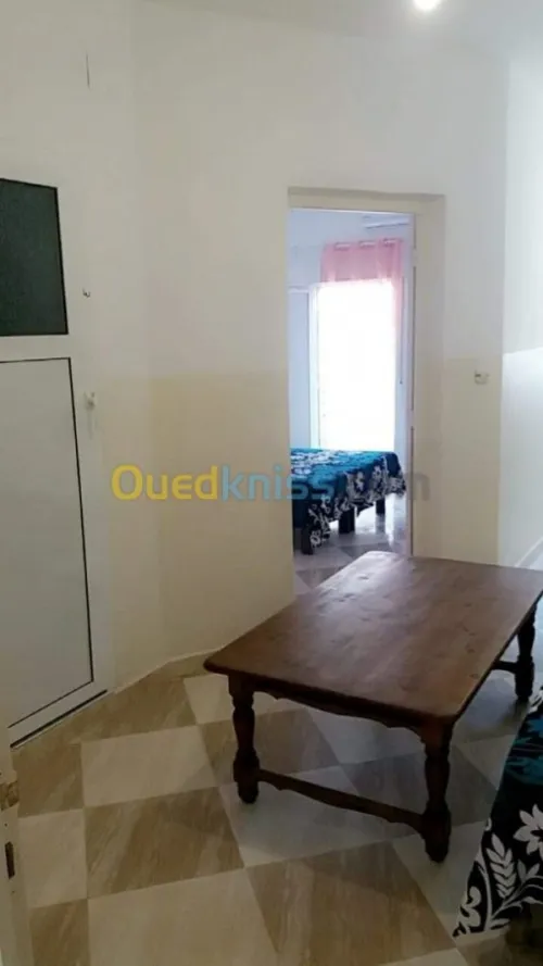 Location vacances Appartement F2 Tlemcen Dar yaghmouracene