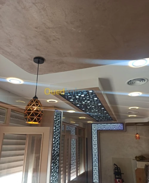 Faux plafond en placoplatre