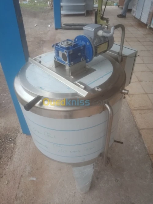 خزانات الصناعات الغذائية والصيدلانية