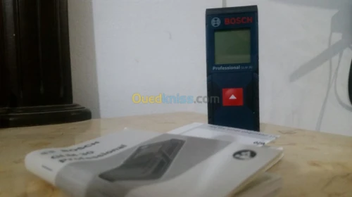 Télémètre laser Bosch glm 30