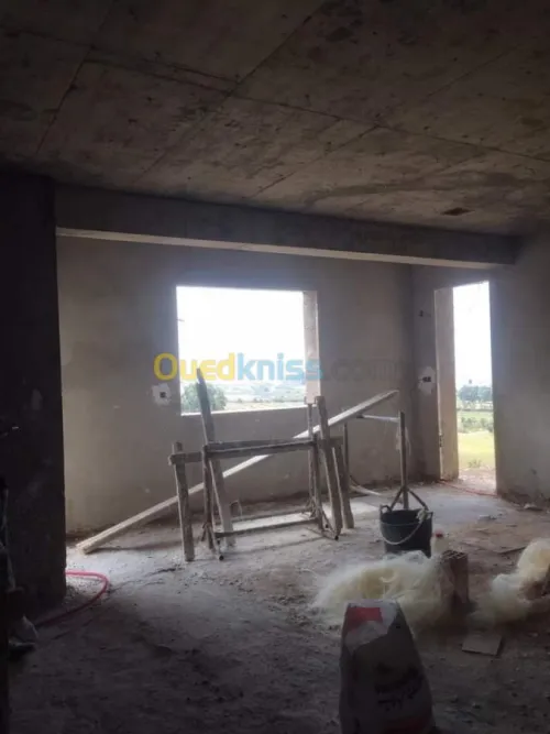 Vente Appartement F3 Mostaganem Mezghrane
