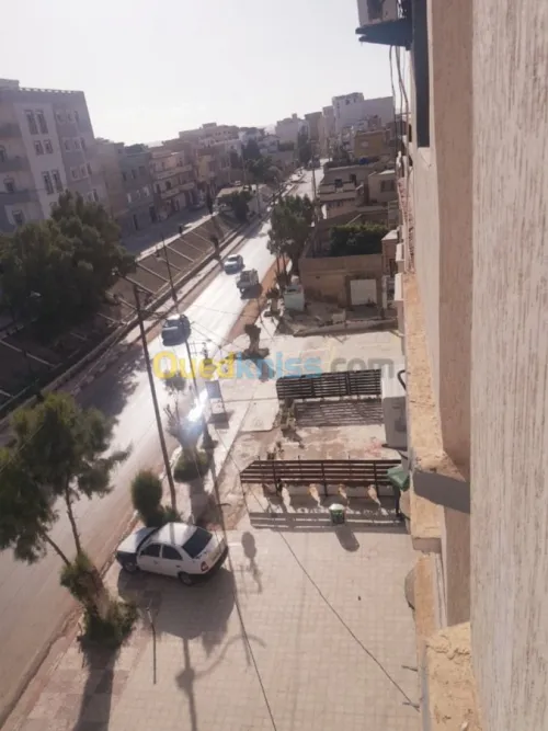 Location Appartement F2 Oran Ain el turck